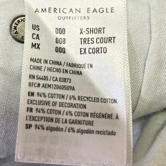 American Eagle Gray Distressed Real Good High Waist Cropped Mom Denim Jeans 0 - Picture 5 of 5